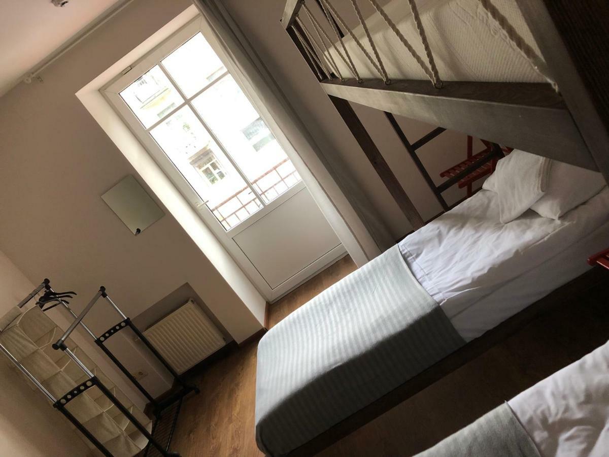 Rock'N'Hostel วิลนีอุส ภายนอก รูปภาพ